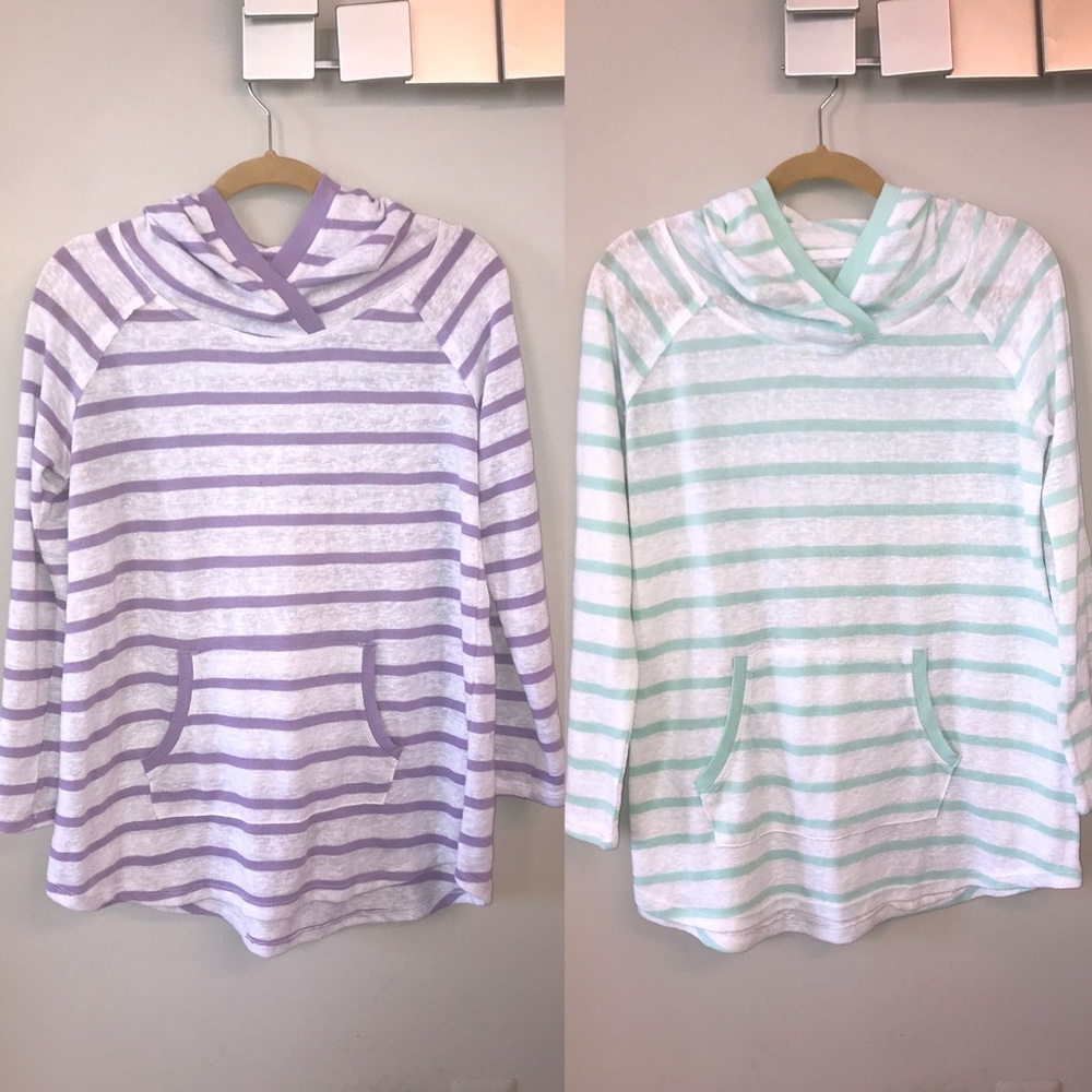 Bundle of 2 Organic Earth Yoga Hoodies sz Medium